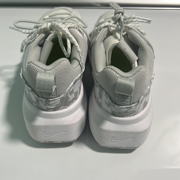 Nike Air Max Trainers Brand New - Picture 3 of 7